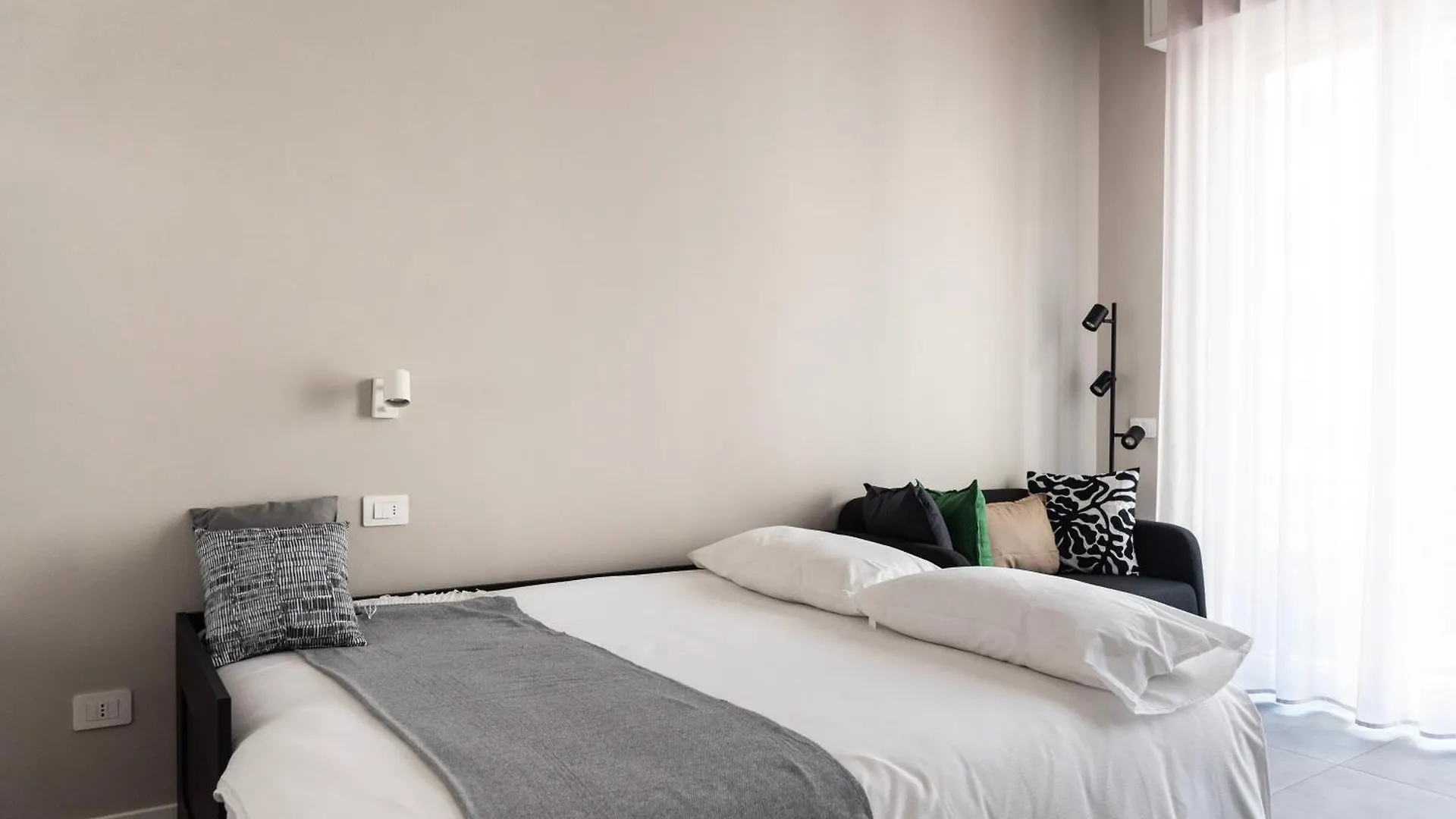 Youhosty - 3 Bedroom Apartment Citta Studi 밀라노