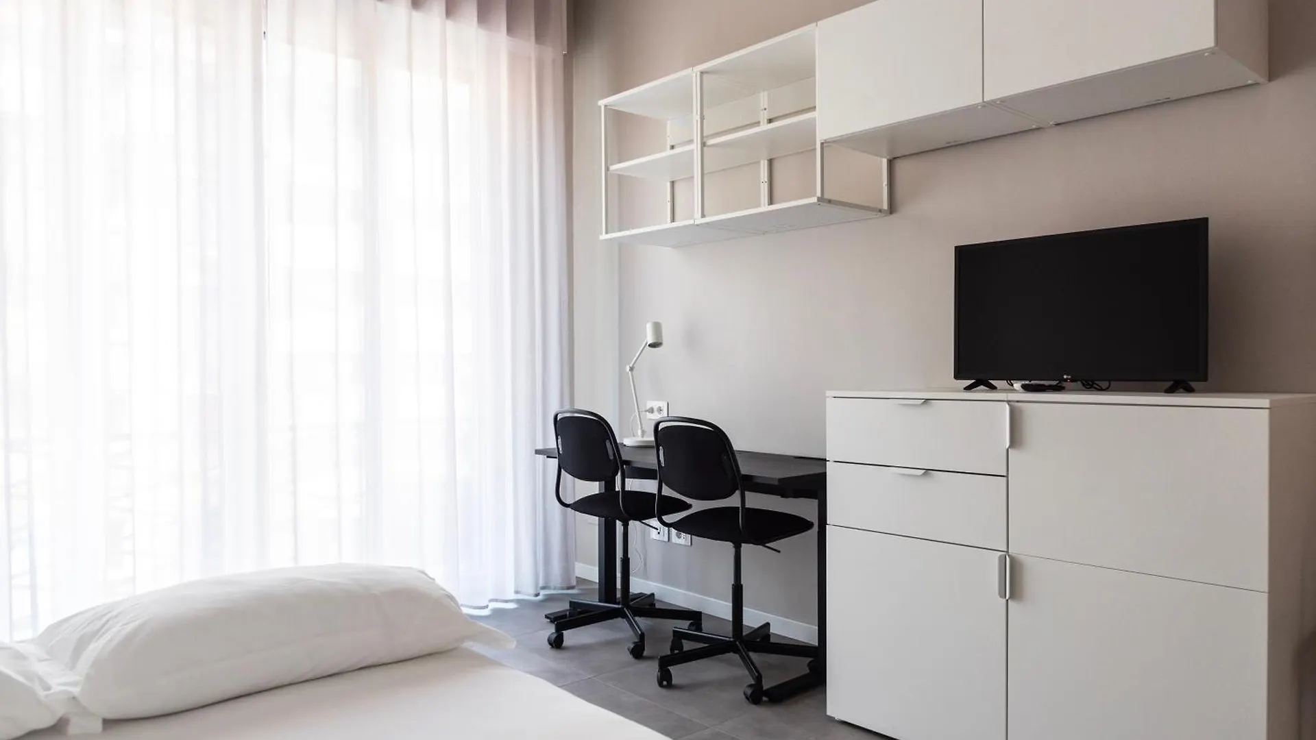 Youhosty - 3 Bedroom Apartment Citta Studi 밀라노